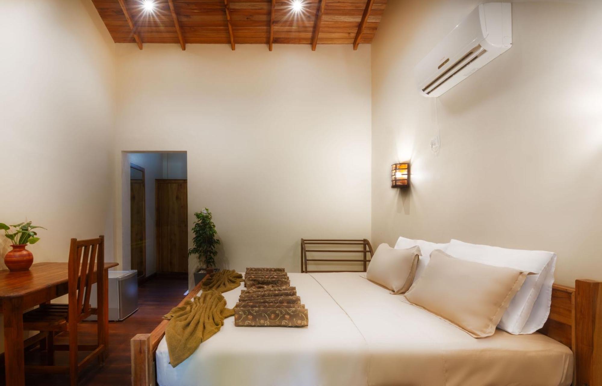 Arugambay Coco Bay Hotel Arugam Bay Room photo