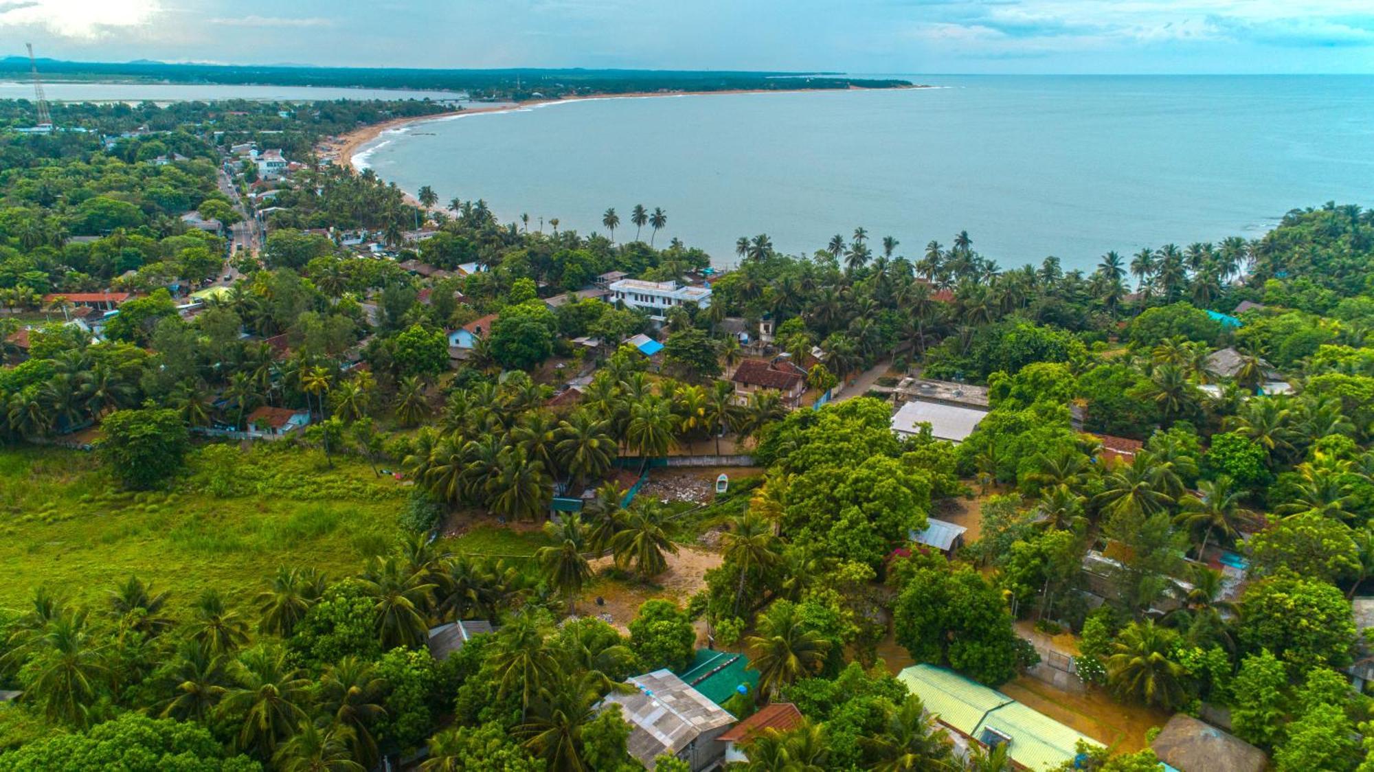 Arugambay Coco Bay Hotel Arugam Bay Exterior photo