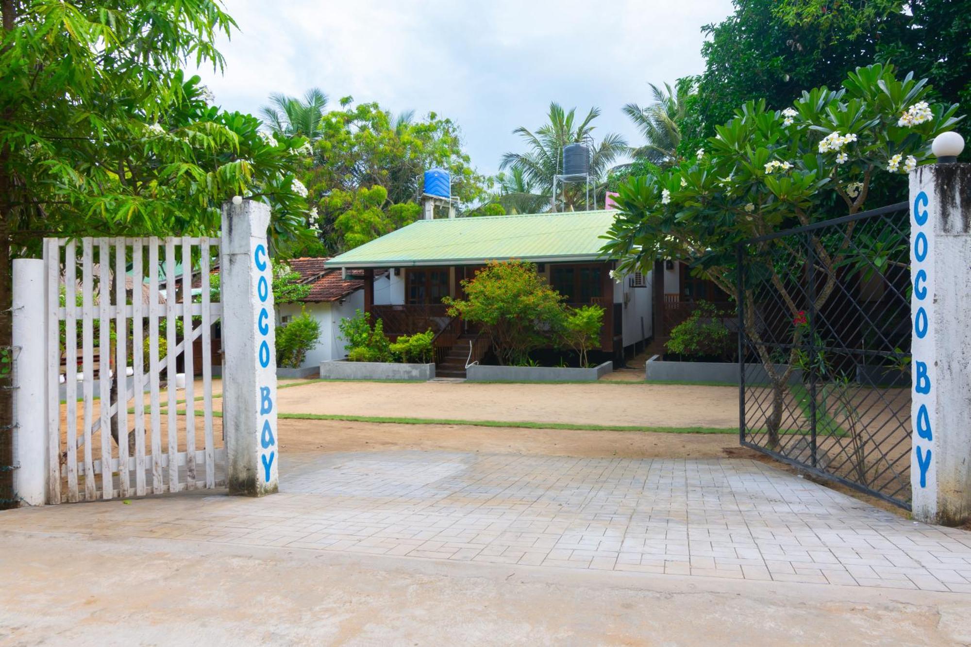 Arugambay Coco Bay Hotel Arugam Bay Exterior photo